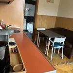 Schei 2 Apartamento
