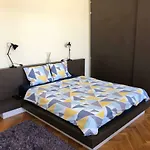 Schei 2 Apartamento