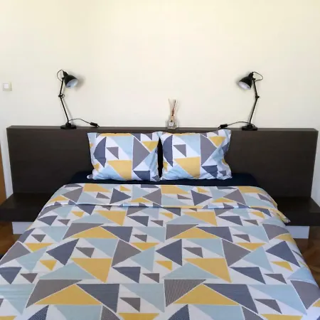 Apartament Schei 2 *
