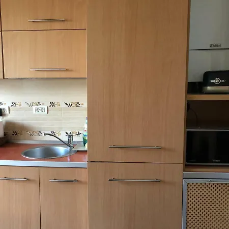 Apartament Schei 2 *